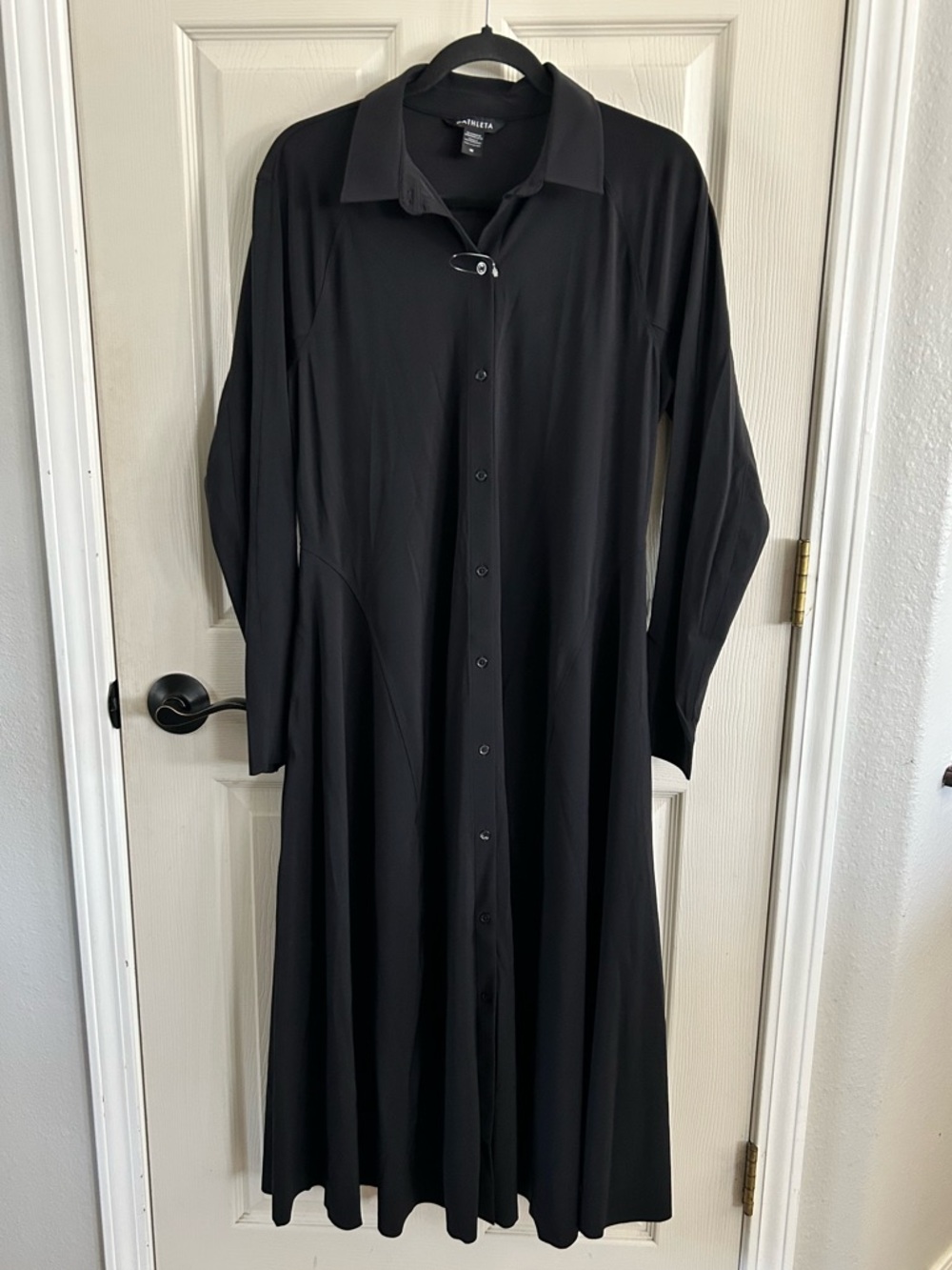 Athleta Cosmic Layer Dress Button Front Collared NWOT Black Nylon Athletic MIDI - Picture 3 of 16